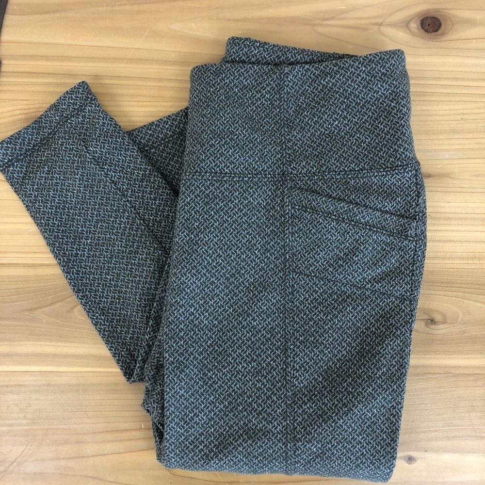 Athleta leggings w/pockets, small tall